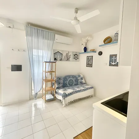 Apartment Casa 20 *